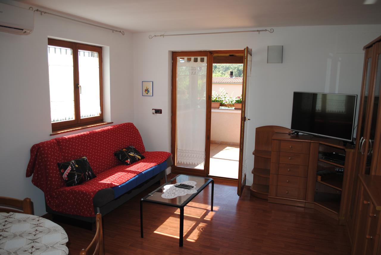 Holiday Home Ana プーラ エクステリア 写真