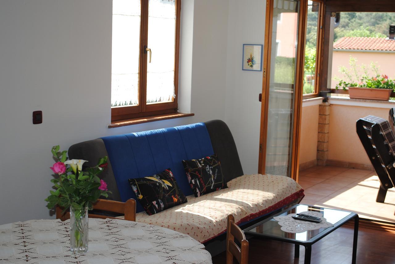 Holiday Home Ana プーラ エクステリア 写真